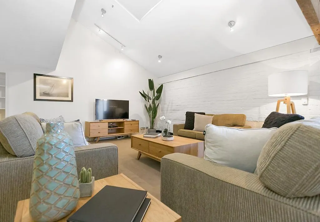 Sullivans Cove Apartments Hobart 5*,  Avustralya